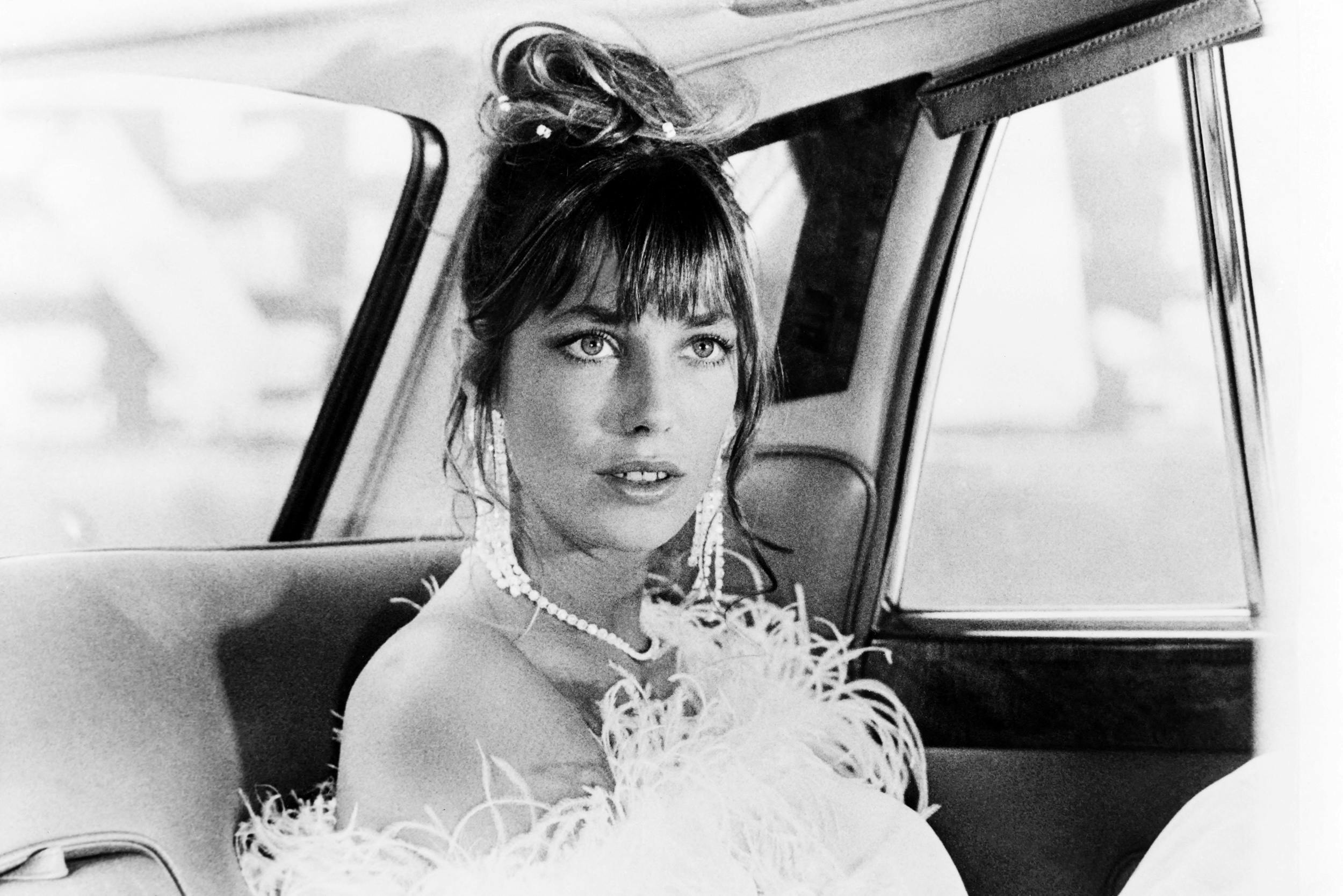 actress black and white picture cinema film filming horizontal in the car person-music paris person photography portrait necklace dress adult bride female woman gown